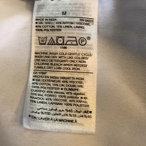 Old Navy Size Medium, White/Navy stripe dress, front full button, lined skirt - Picture 6 of 6